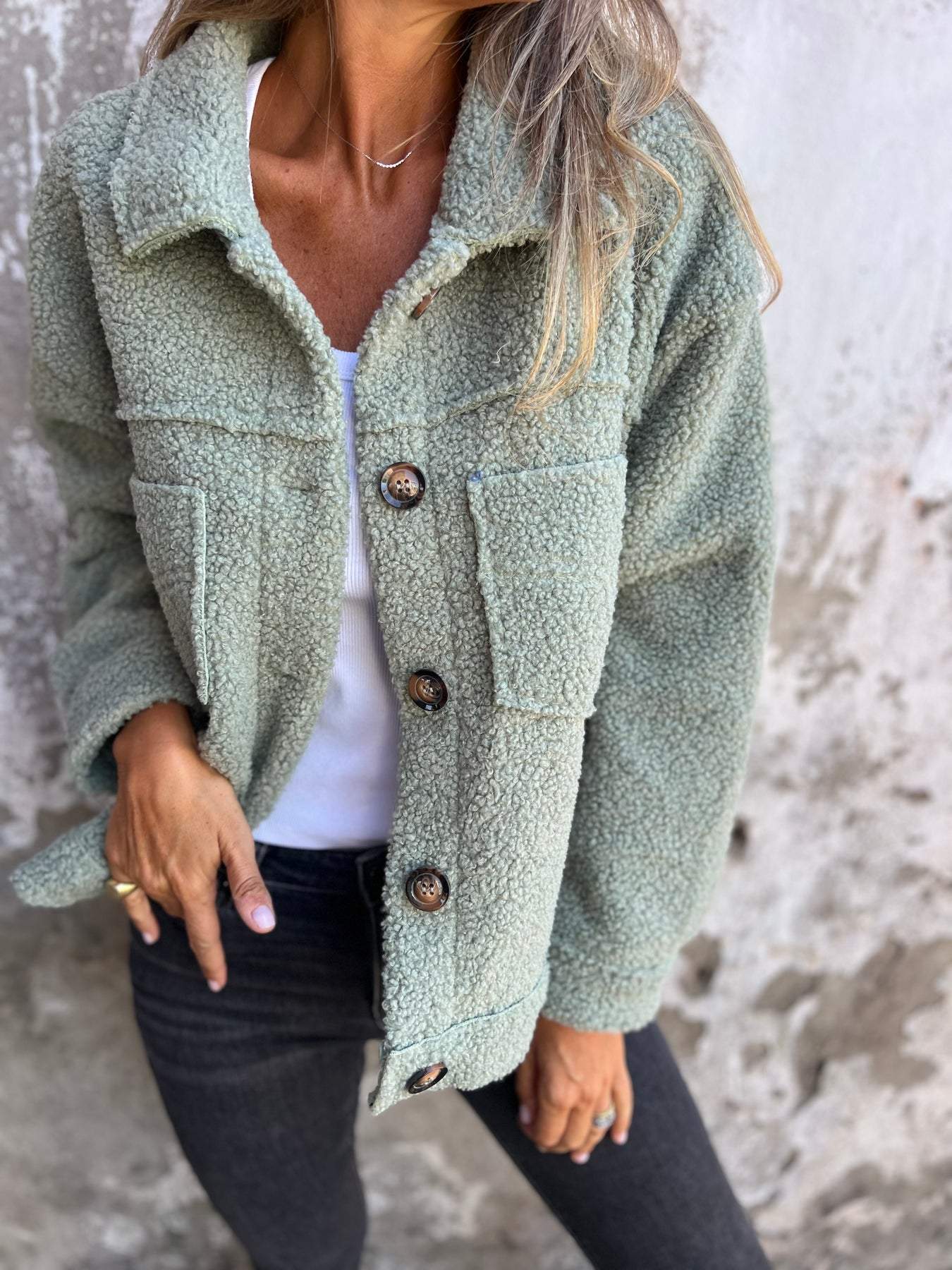 Mirella | Veste boutonnée douillette
